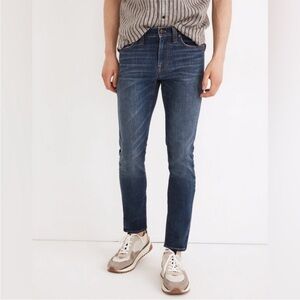 Madewell Athletic Slim Jeans Leeward Wash
COOLMAX® Denim Edition Men’s 31